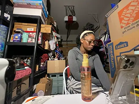 Webcam Model (wynterheat)  is live.Free join now!