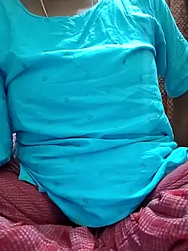 Webcam Model (Meena_Meenakshi) is live