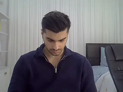 ciceroable (M young) - #asian #big-cocks #bisexuals #black-hair #cam2cam #dirty-talk #footjob #humiliation #middle-priced-privates #muscular #new #precum #sexting #small-audience #striptease #studs #young