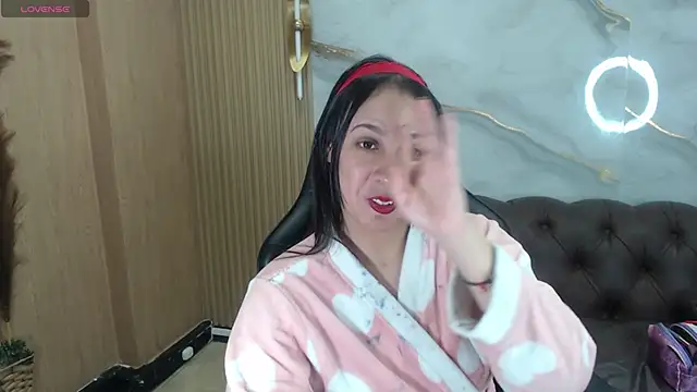 gabriella_storm_tf - Gabriella_storm_tf's free webcam - UK Sex Cams