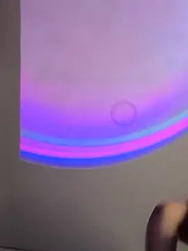 butterfly777_ - Butterfly777_'s free webcam