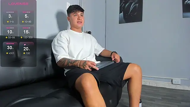 cristopher_strong (M young) - NAKED ME FULL