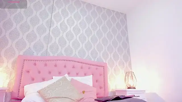 amara_rousse - Amara_rousse's free webcam - UK Sex Cams