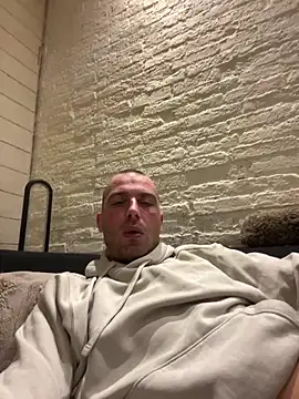 rotteei1 - Rotteei1's free webcam - UK Sex Cams