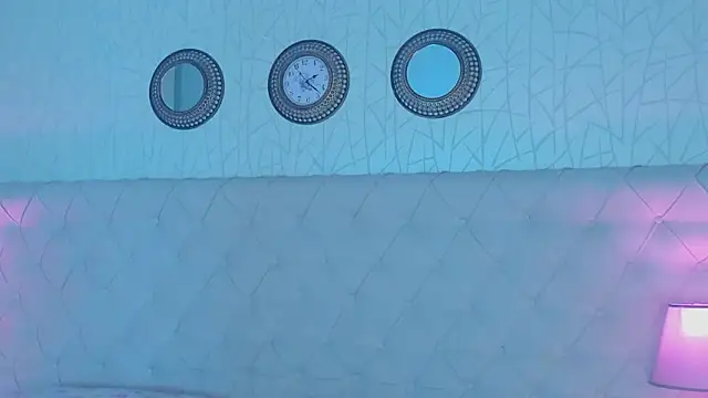 tinyrosee - TinyRosee's free webcam - UK Sex Cams