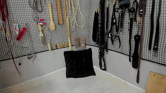 BDSM_MEDUZA webcam