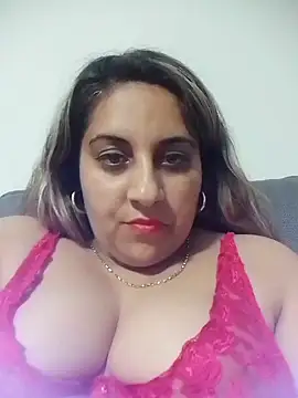 AntoAntonianna webcam