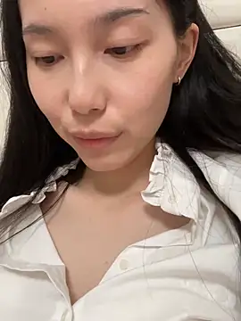 dd-52 (F young) - 上真空 有衣服