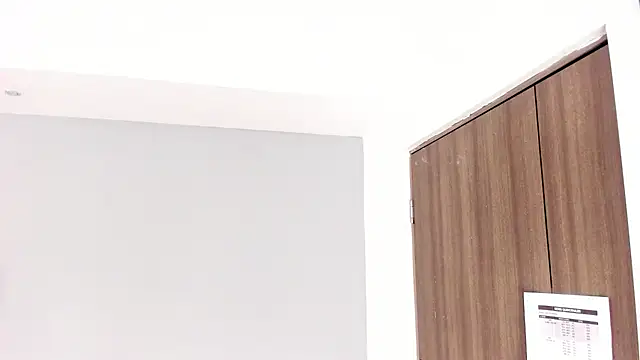 lucii_fer_ (M young) - JEANS OFF