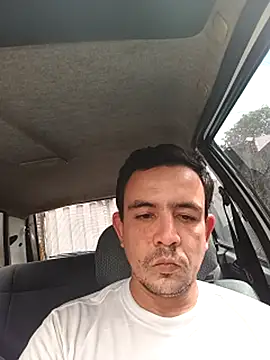 pli69luiz - PLI69LUIZ's free webcam - UK Sex Cams