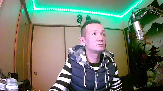 laohicute - LaoHiCute's free webcam - UK Sex Cams