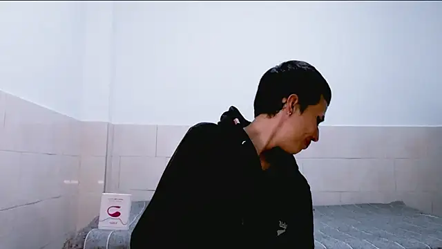 cocain_atenea (Ask my age) - fuck my holes hard! !!!