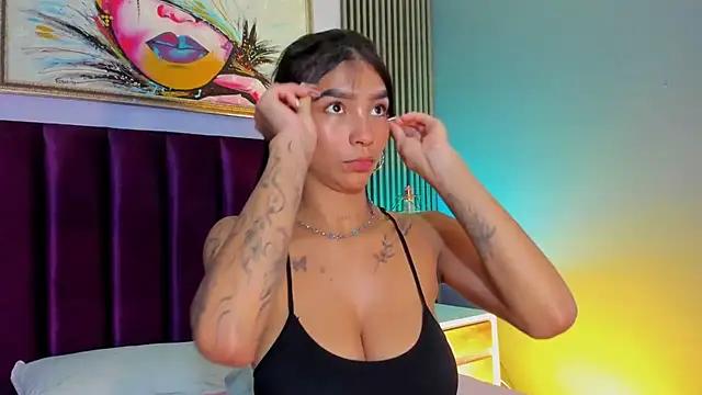 lauraaristizabal (F teen) - give me pleasure without stopping