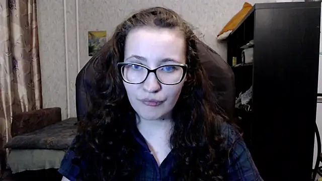 ankey_rayah - AnKey_Rayah's free webcam - UK Sex Cams