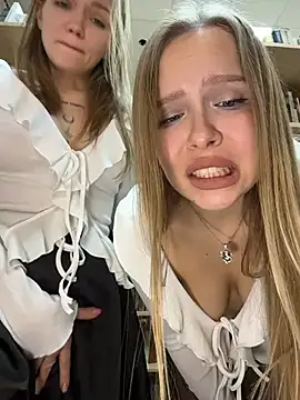 Liza_risky Live Webcam on Stripchat