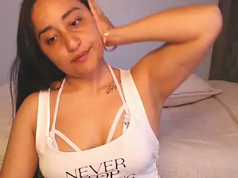 cute8smile - Cute8smile's free webcam