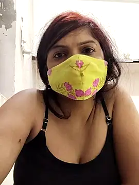 Webcam Model (illay_love)  is live.Free join now!