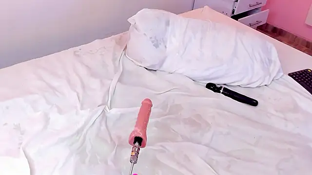 katta_gil - Katta_Gil's free webcam - UK Sex Cams