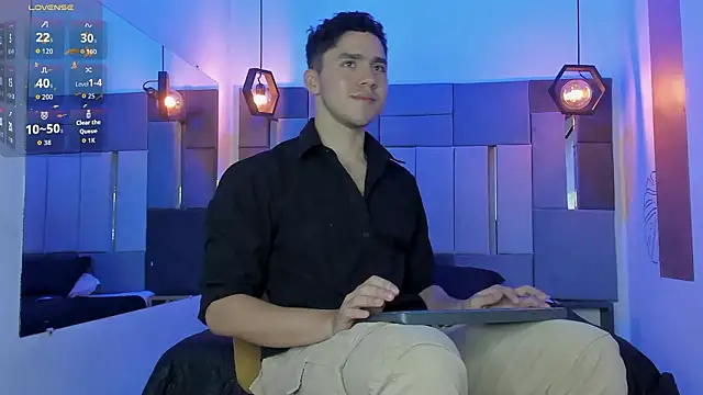 liamnovak (M twink) - twerking