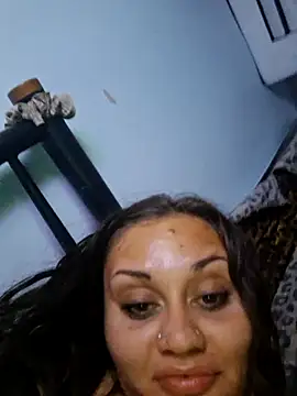 Webcam Model (bigtittiegrace)  is live.Free join now!