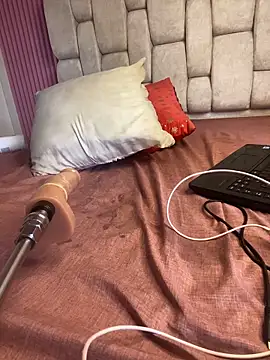 prettyhamaica - PrettyHamaica's free webcam - UK Sex Cams