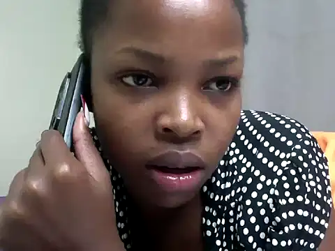 queen-sasha - Queen-sasha's free webcam