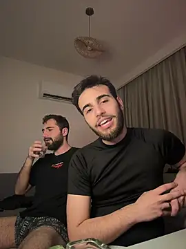 2hardkurt - 2HARDKURT's free webcam