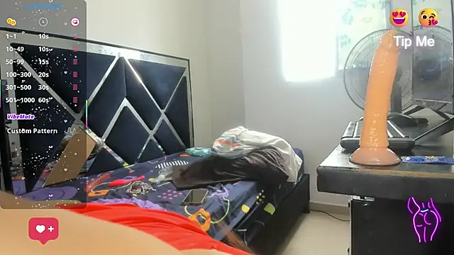 jenny_cherryy - Jenny_cherryy's free webcam