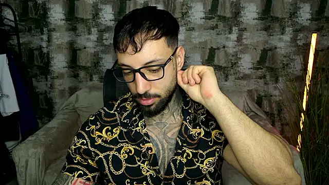 masculineguy99 - MasculineGuy99's free webcam - UK Sex Cams