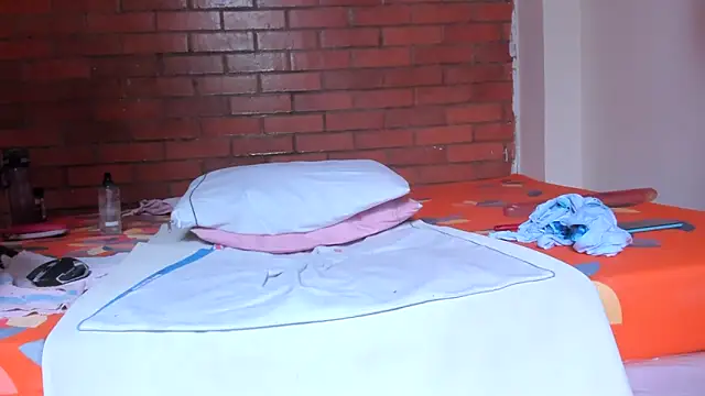 elianissquirt - Elianissquirt's free webcam