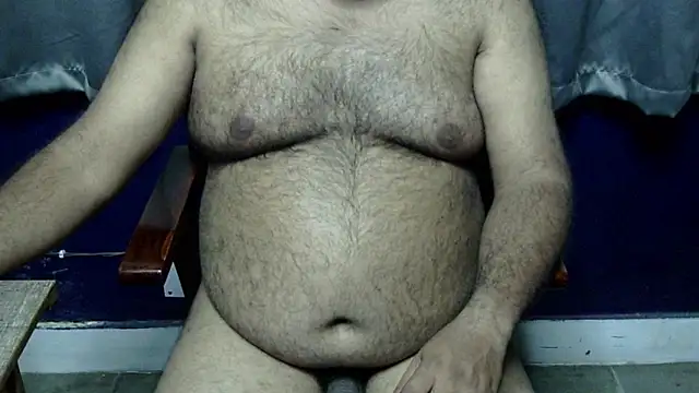 hairysubcub_70 (Ask my age) - Welcome To Daddy's Room. Make Daddy Cum.