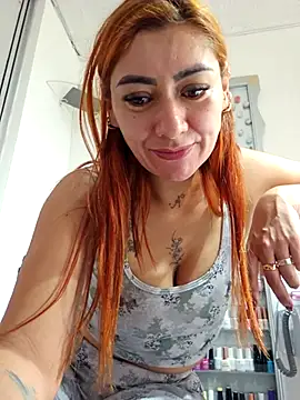 Webcam Model (sandy_y)  is live.Free join now!