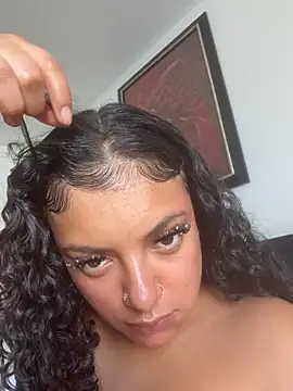 allybluee777 - Allybluee777's free webcam