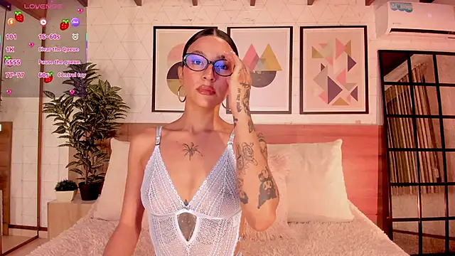 lunaruso - LunaRuso's free webcam