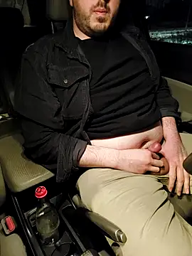 cruising_bimbo2001 (Ask my age) - Hose ausziehen / pants off