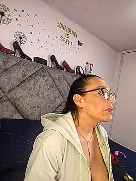 shantey_laurent - Shantey_Laurent's free webcam