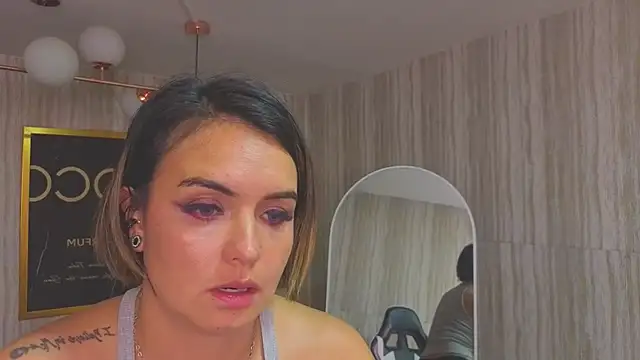 zarcasutra_t - Zarcasutra_t's free webcam