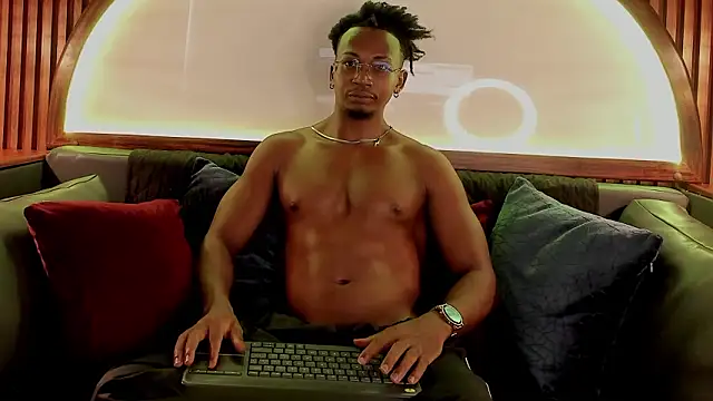 jamalmyst (M young) - Full Naked + Oil on Chest! 🔥