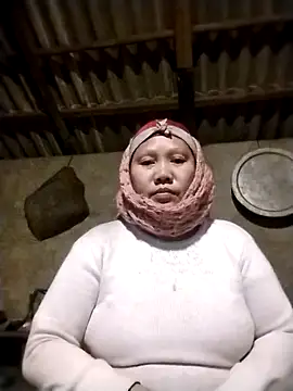 linhcutex - Linhcutex's free webcam - UK Sex Cams