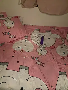 Webcam Model (ItsRuby_05)  is live.Free join now!