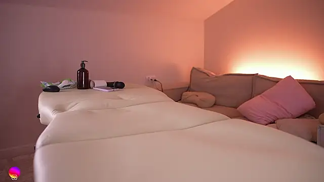 Lilevame Live Webcam on Stripchat