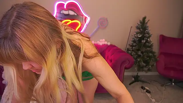 bellalapetit - BellaLaPetit's free webcam