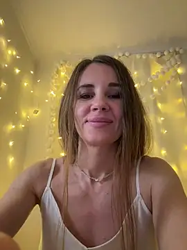 luciemack - LucieMack's free webcam