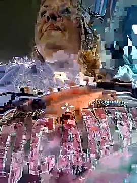 Webcam Model (JennyInVegas) is live