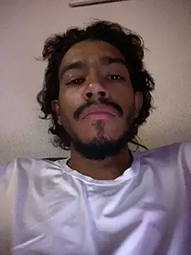 officialmineirinho - OfficialMineirinho's free webcam - UK Sex Cams