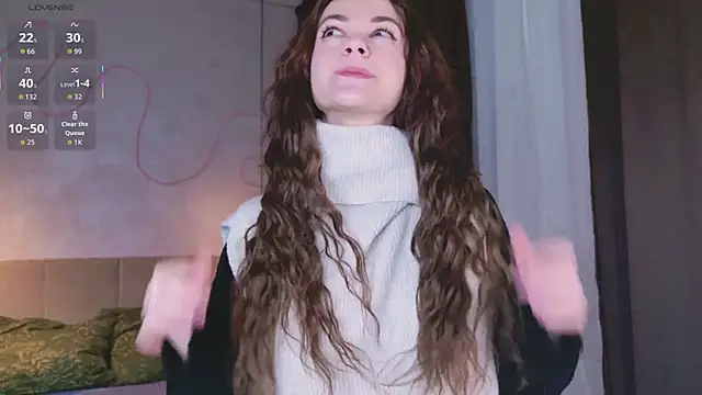 curly_moon - Curly_Moon's free webcam - UK Sex Cams