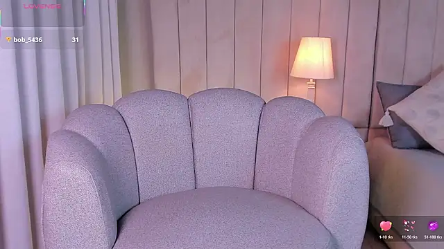 Elise_Diamond webcam