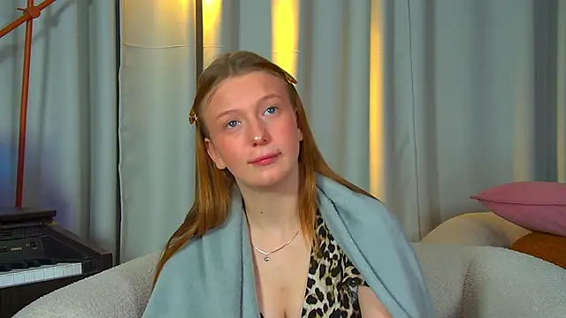 BeatriceBinoche webcam