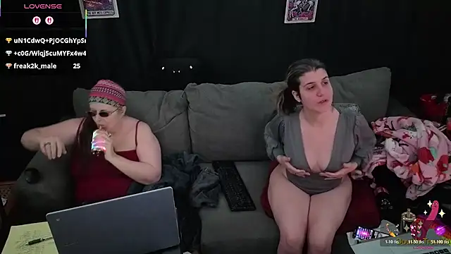 bella_and_marie - Bella_and_Marie's free webcam - UK Sex Cams