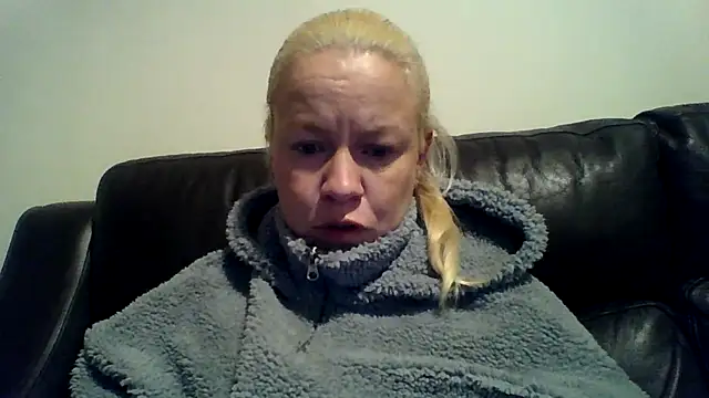jennyblondeuk webcam